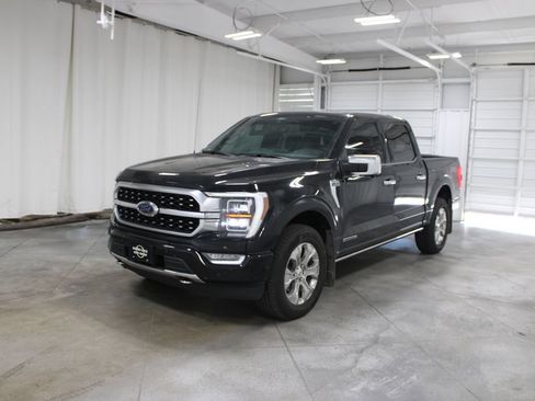 Used 2021 Ford F150 Platinum w/ Equipment Group 701A High AWD/4WD image 4