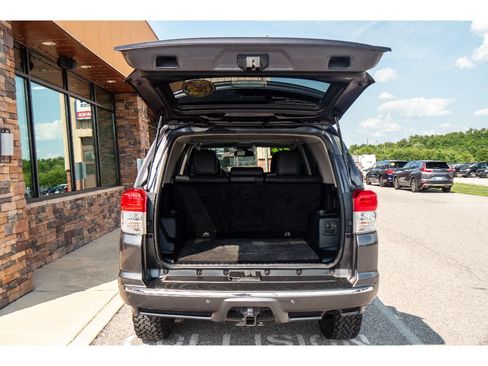 Used 2012 Toyota 4Runner SR5 w/ Premium Pkg AWD/4WD image 25