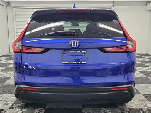 Certified 2025 Honda CR-V LX image 5