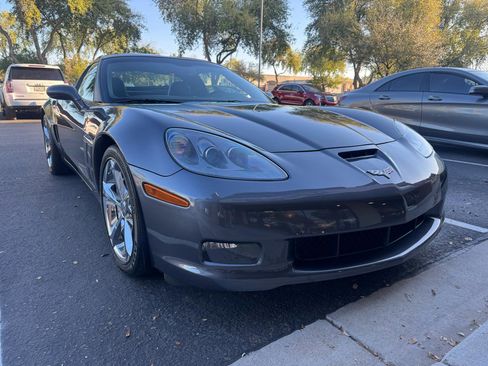Used 2011 Chevrolet Corvette Grand Sport w/ Preferred Equipment Group image 3