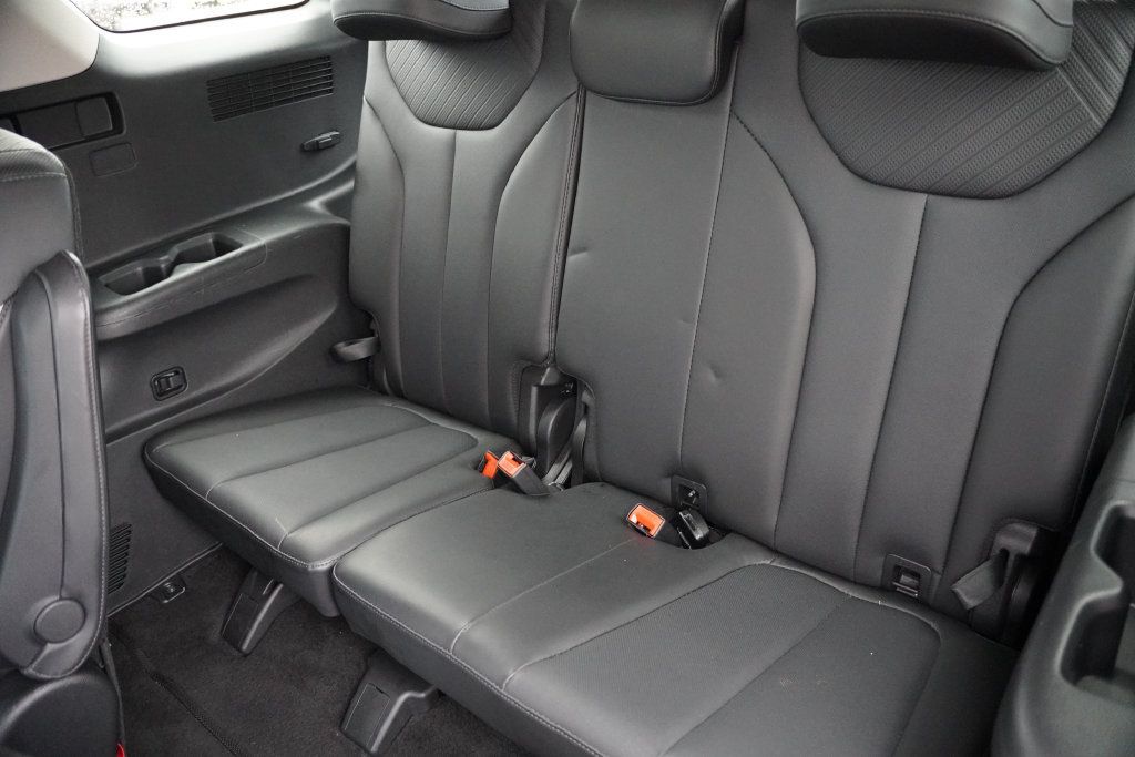 Used 2025 Hyundai Palisade SEL AWD/4WD image 18