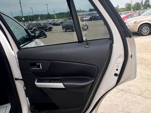 Used 2011 Ford Edge Limited w/ Canadian Touring Pkg image 14