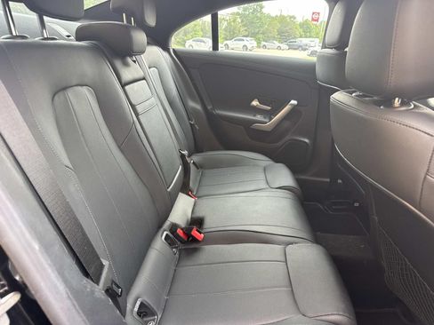Used 2025 Mercedes-Benz CLA 250 image 11