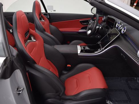 Used 2025 Mercedes-Benz CLE 53 AMG 4MATIC Cabriolet image 15