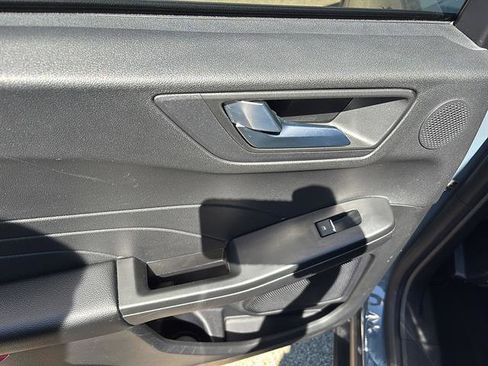 Certified 2024 Ford Escape ST-Line Elite w/ Premium Technology Package AWD/4WD image 17
