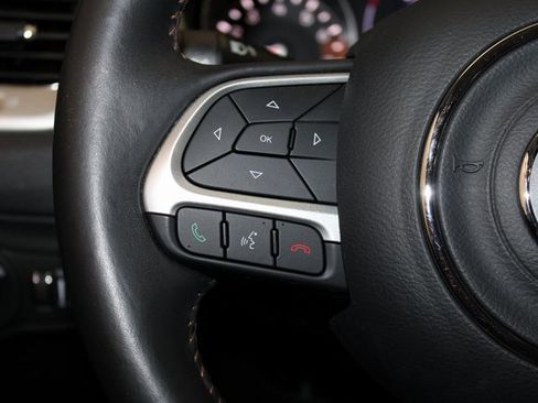 Used 2019 Jeep Compass Latitude image 16