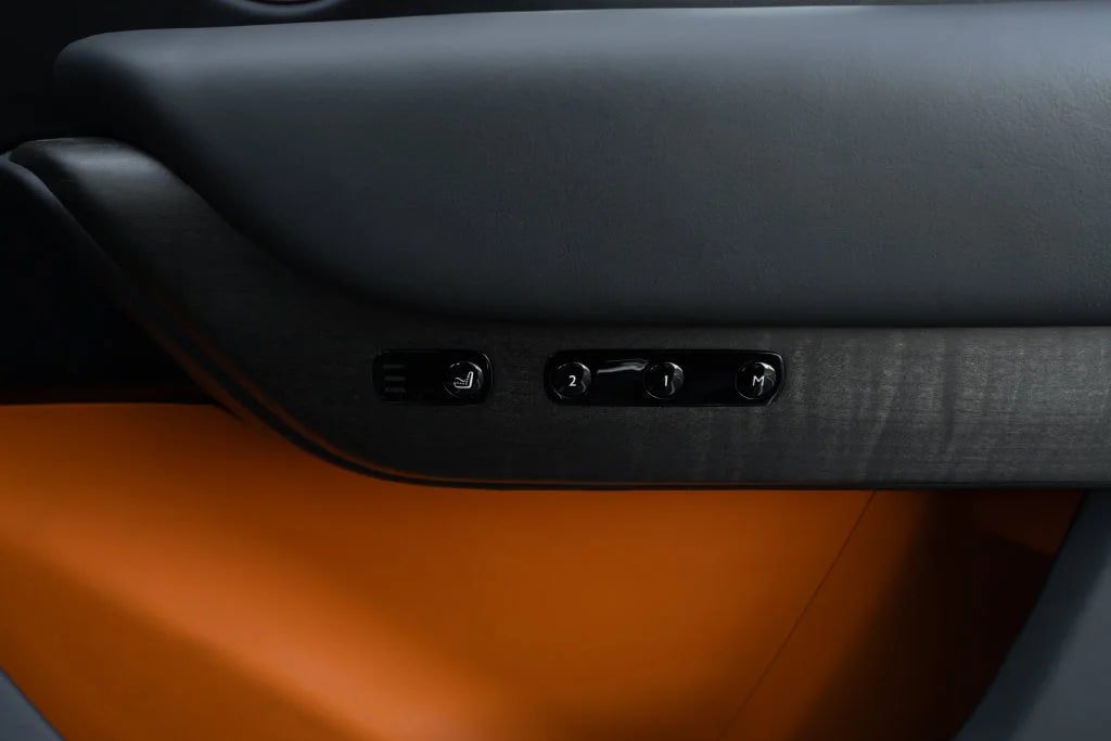 Used 2019 Rolls-Royce Cullinan AWD/4WD image 64