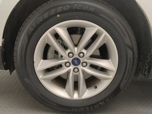 Used 2017 Ford Edge SEL w/ Equipment Group 201A image 31