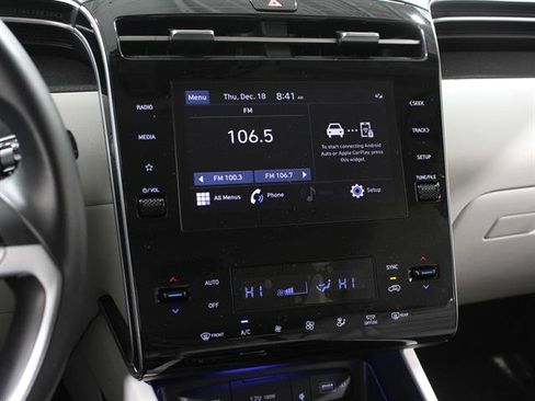 Used 2023 Hyundai Tucson SEL w/ Convenience Package image 9