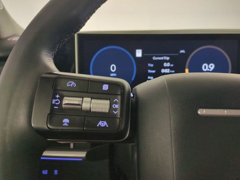 Used 2024 Hyundai Santa Fe Limited image 34