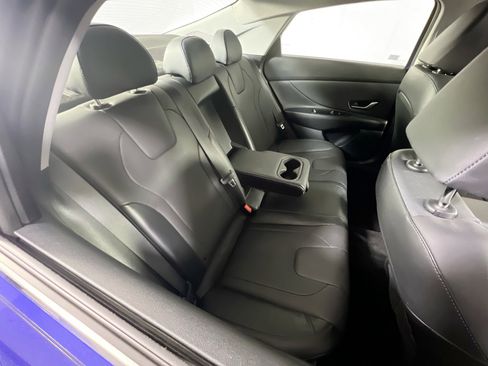 Used 2023 Hyundai Elantra Limited w/ Cargo Package FWD image 27