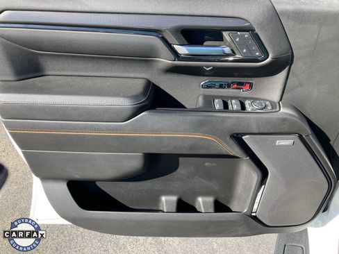 Certified 2022 GMC Sierra 1500 AT4 w/ AT4 Premium Package image 14