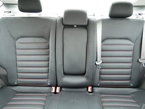 Used 2016 Ford Fusion SE image 13