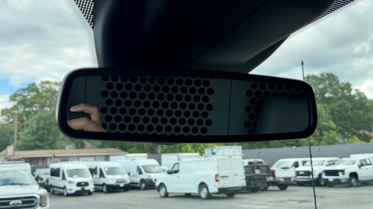 Used 2017 Ford Transit 250 148 Medium Roof RWD image 24