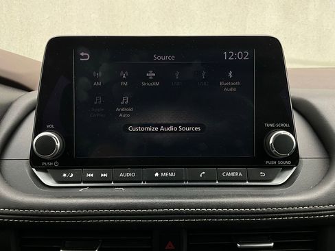 Used 2023 Nissan Rogue S image 29