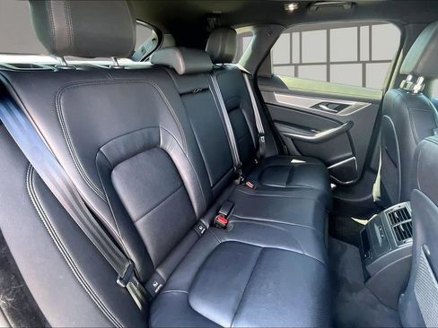 Used 2023 Jaguar F-PACE S AWD/4WD image 27
