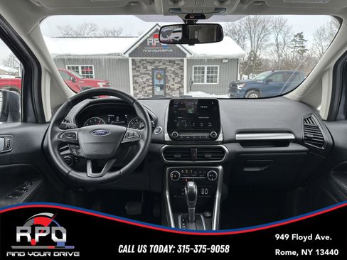 Used 2018 Ford EcoSport SE w/ SE Convenience Package image 13