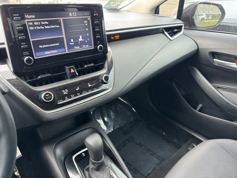 Certified 2020 Toyota Corolla LE FWD image 29