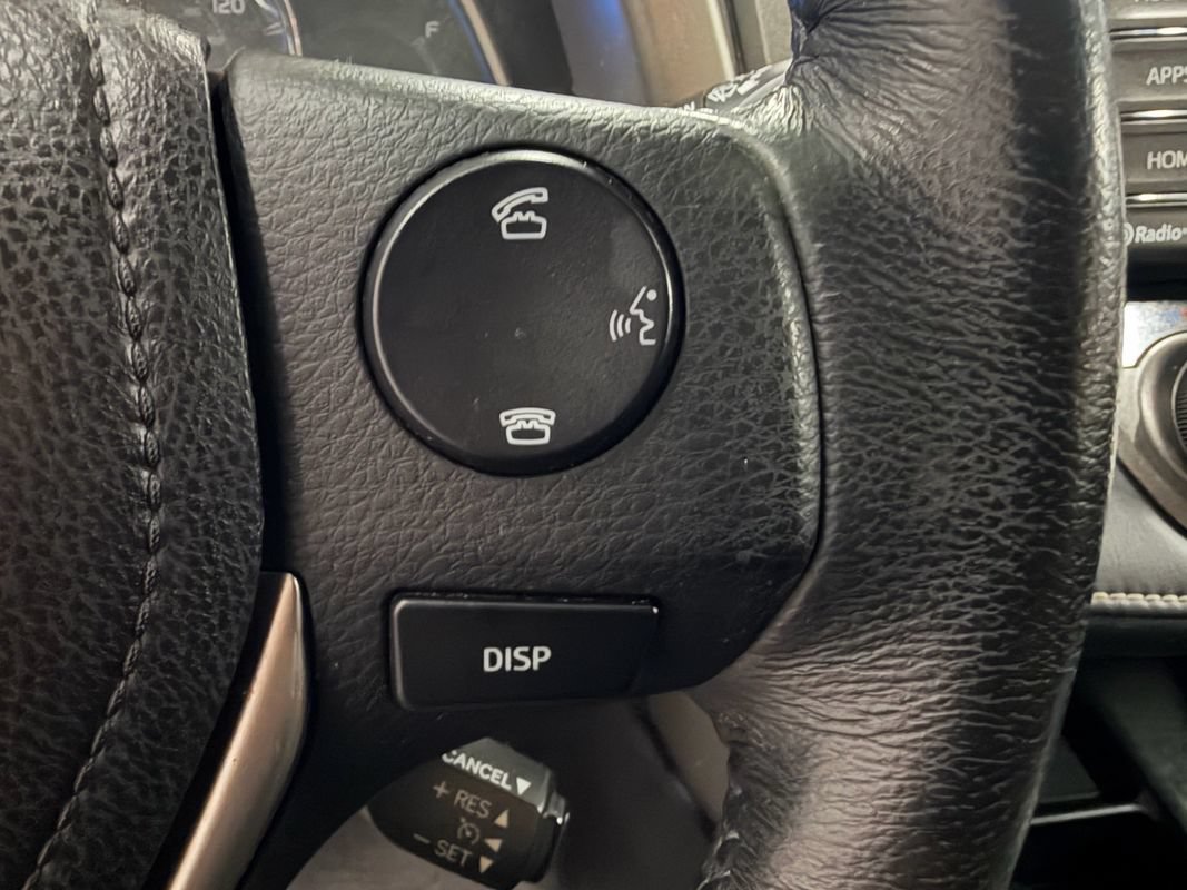 Used 2015 Toyota RAV4 Limited AWD/4WD image 11