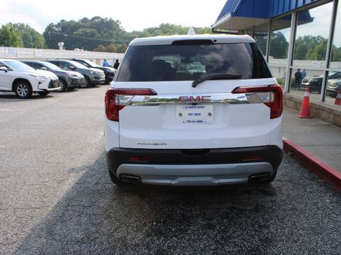 Used 2023 GMC Acadia SLE FWD image 5