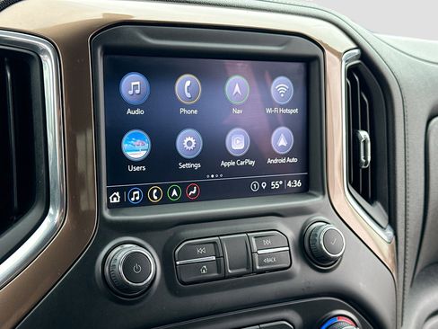 Used 2021 Chevrolet Silverado 1500 High Country image 10