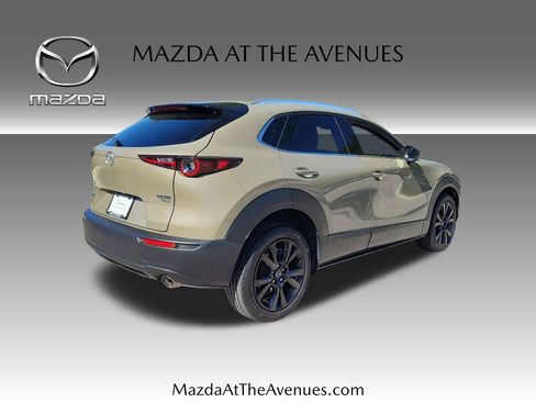 Used 2024 MAZDA CX-30 Carbon image 4
