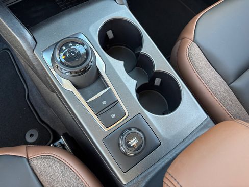 New 2025 Ford Bronco Sport Outer Banks image 15