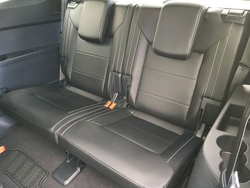 Used 2021 Volkswagen Atlas SE AWD/4WD image 28