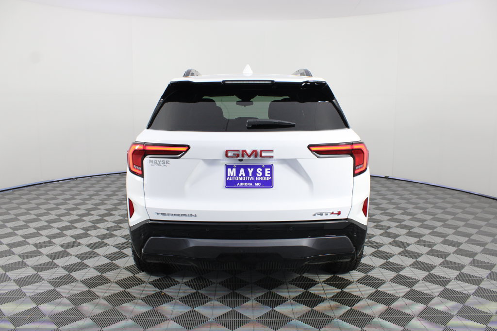 New 2027 GMC Terrain AT4 AWD/4WD image 23