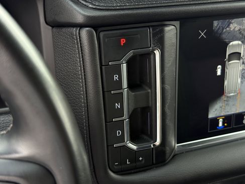 Used 2023 GMC Yukon Denali image 25