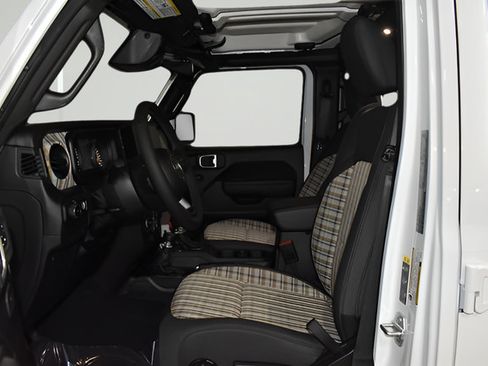 New 2026 Jeep Wrangler Unlimited Sport AWD/4WD image 19