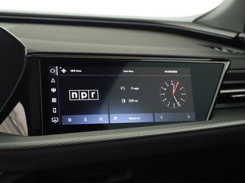 Certified 2025 Audi SQ5 Prestige image 20