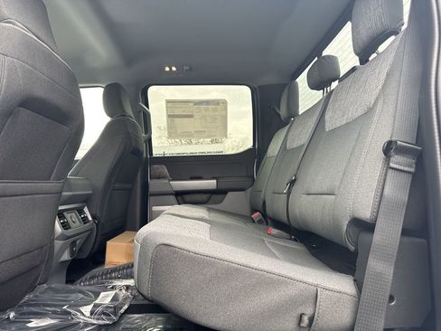 New 2025 Ford F250 XLT w/ Black Appearance Package image 44
