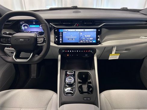 New 2026 Jeep Cherokee Laredo AWD/4WD image 13