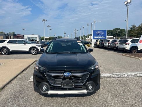 Used 2023 Subaru Outback Limited AWD/4WD image 8