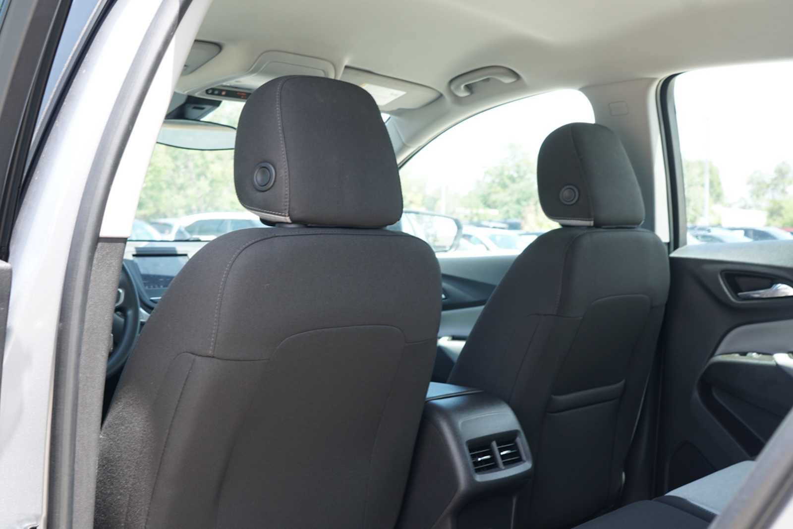 Used 2024 Chevrolet Equinox LS FWD image 20