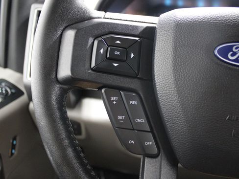 Used 2020 Ford F150 XLT w/ Equipment Group 302A Luxury AWD/4WD image 41