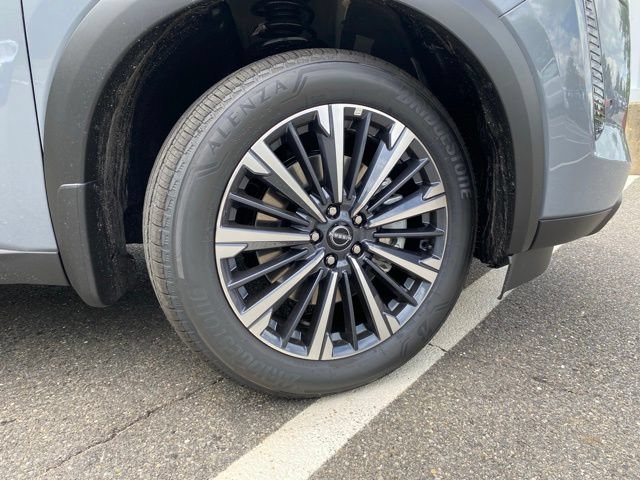 New 2026 Nissan Pathfinder Platinum w/ Cargo Package AWD/4WD image 15