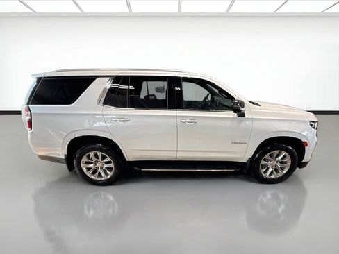 Used 2022 Chevrolet Tahoe Premier AWD/4WD image 4