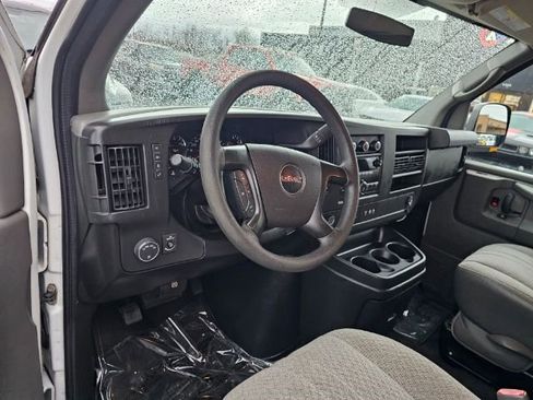 Used 2013 GMC Savana 3500 LT w/ LT Preferred Equipment Group image 7