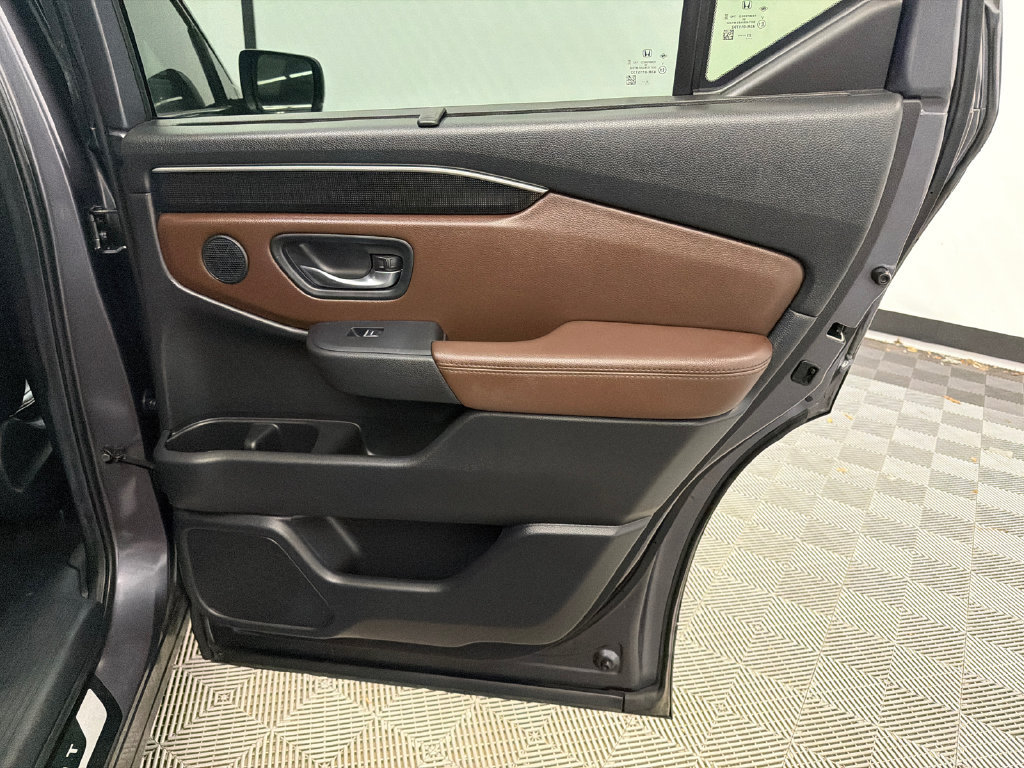 Used 2024 Honda Pilot Elite image 18