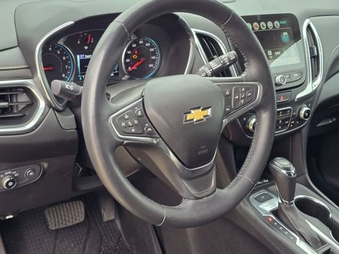 Used 2018 Chevrolet Equinox Premier image 20