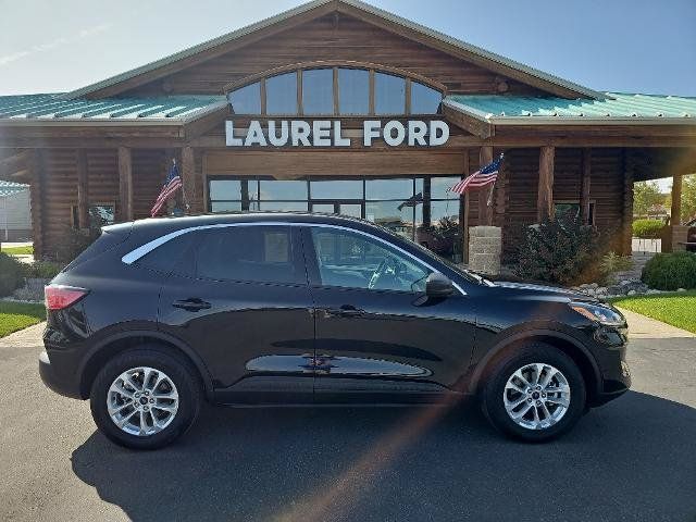 Certified 2022 Ford Escape SE AWD/4WD image 1