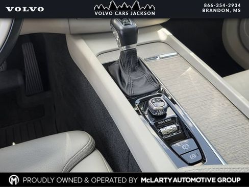 Used 2019 Volvo XC60 T5 Inscription w/ Protection Package AWD/4WD image 25
