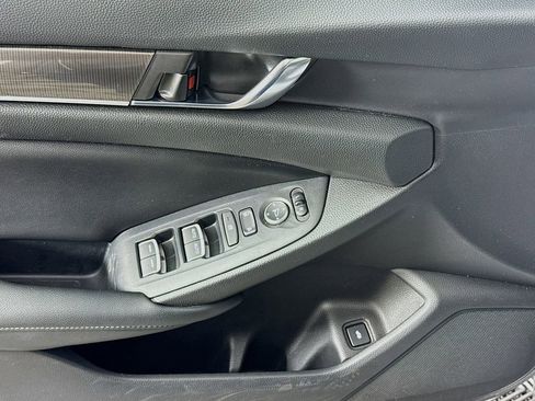 Certified 2022 Honda Accord Sport image 17