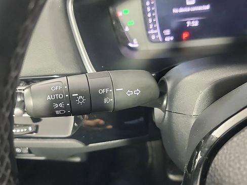 Certified 2024 Honda Civic Touring image 26