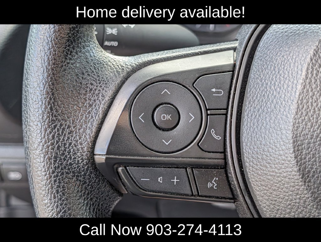 Used 2025 Toyota Corolla LE FWD image 22