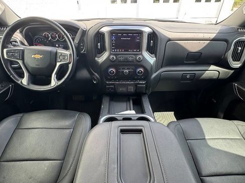 Used 2022 Chevrolet Silverado 1500 LTZ AWD/4WD image 15