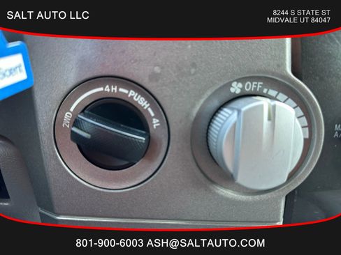 Used 2010 Toyota Tundra 4x4 Double Cab w/ SR5 Pkg image 14