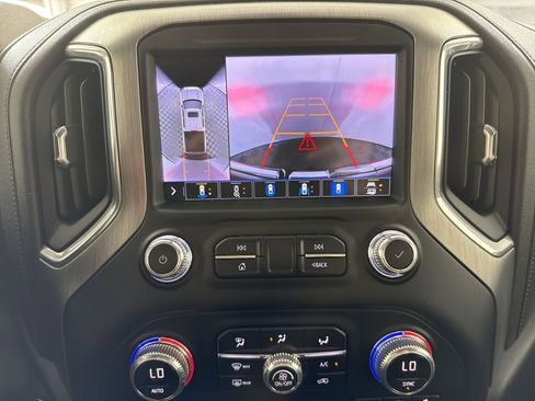 Used 2020 GMC Sierra 1500 Denali w/ Denali Ultimate Package AWD/4WD image 19